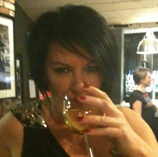 Angela Ridley Photo 18