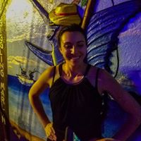 Julia Arias Photo 42