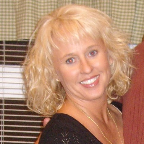 Denise Pierce Photo 17
