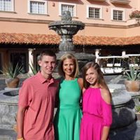 Kristin Krause Photo 18