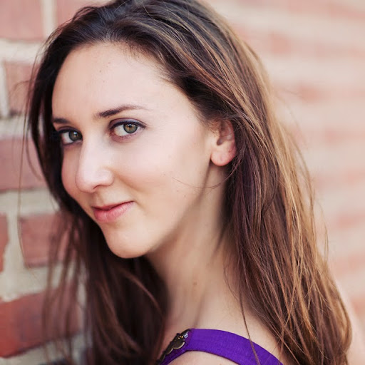 Andrea Wolfe Photo 24