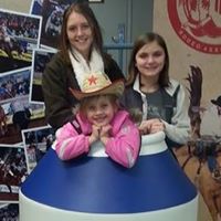 Stephanie Mccarter Photo 25