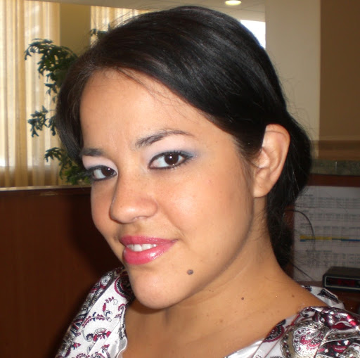 Cynthia Cruz Photo 10