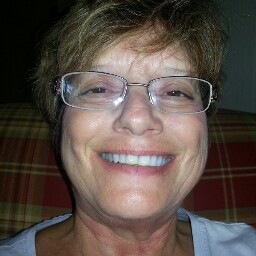 Lorraine Davis Photo 44