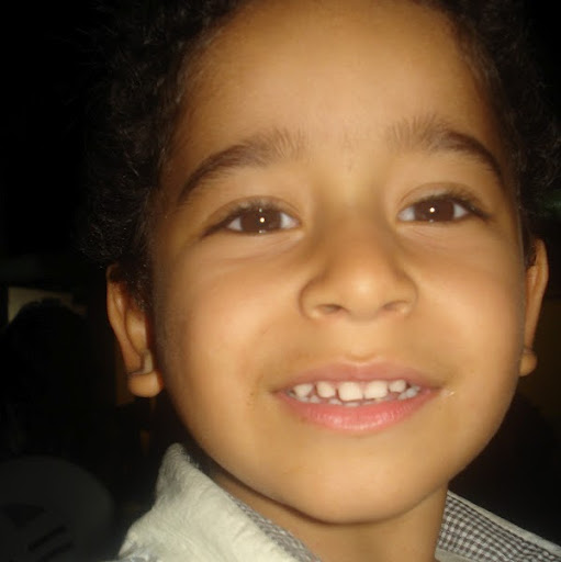 Simon Santos Photo 21