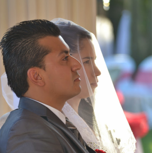 Hector Leon Photo 11