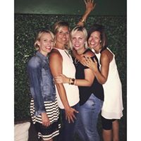 Nicole Myers Photo 16