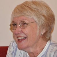 Dierdre Robinson Photo 3