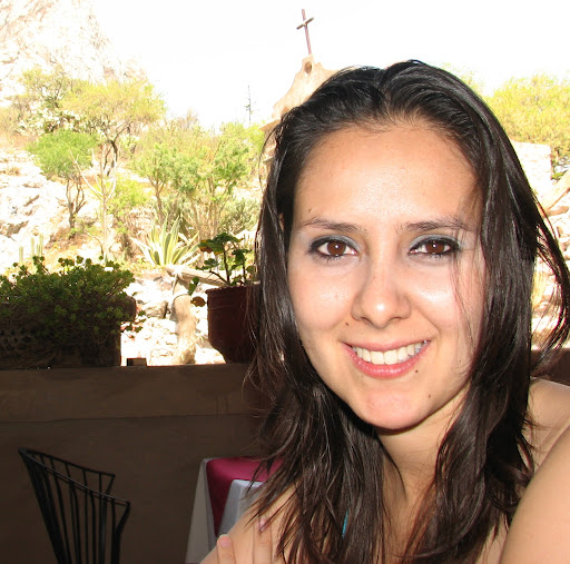 Jess Robles Photo 8