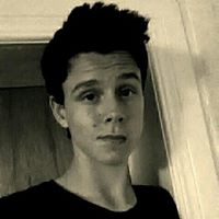 Riley Sharpe Photo 7