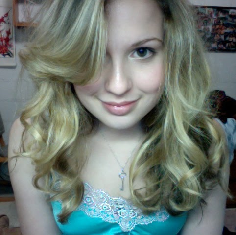 Sara Blake Photo 24 Sara Blake Photo 24