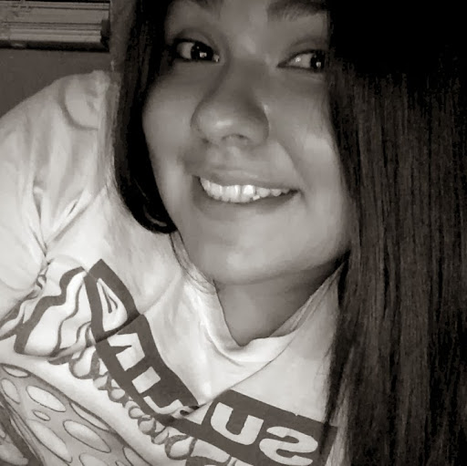 Alyssa Peters Photo 32