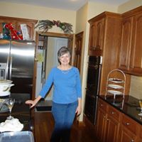 Mary Beckner Photo 17