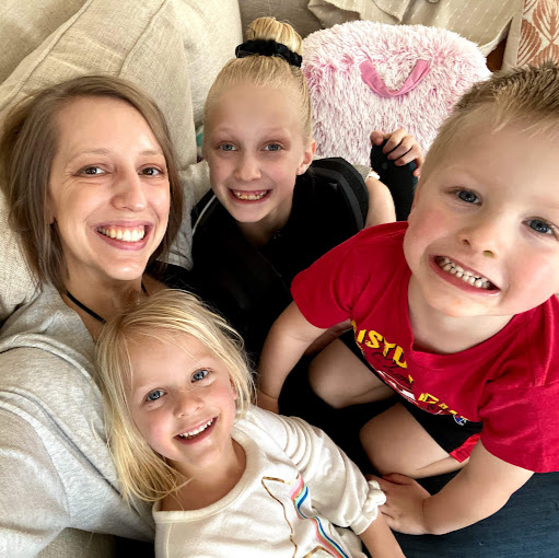 Jill Whitfield Photo 4