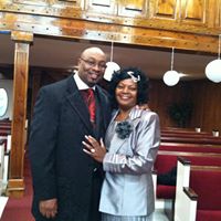 Gloria Gray Photo 12