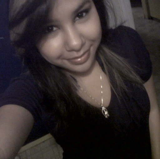 Darlene Barnes Photo 40