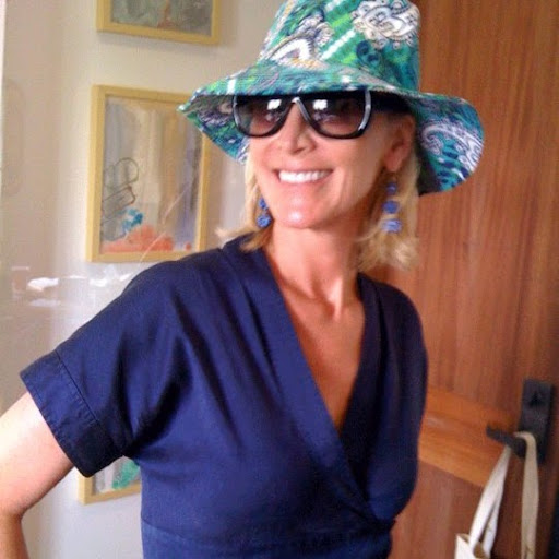 Susan Woods Photo 27