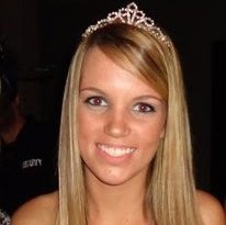 Kristen Peterson Photo 21