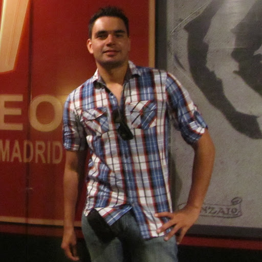 Omar Calderon Photo 30