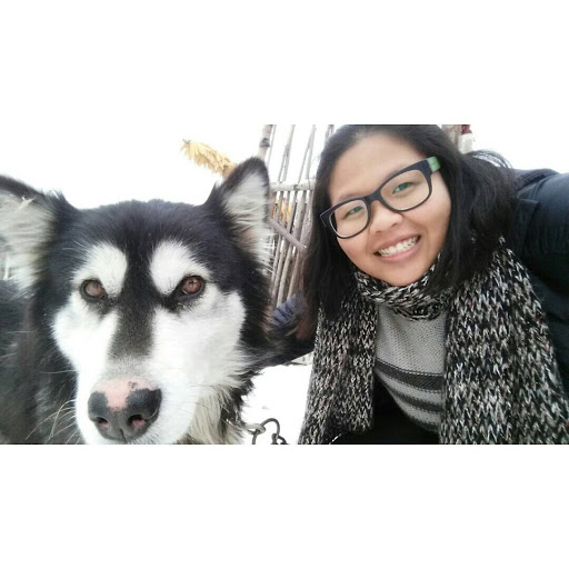 Christine Gonzales Photo 17