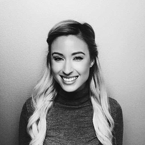 Samantha Kinney Photo 8