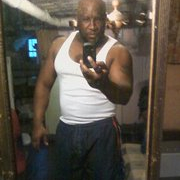 Derrick Scott Photo 40