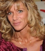 Jennifer Russo Photo 13