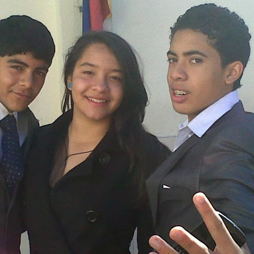 Jorge Alvarado Photo 41