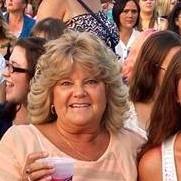 Sue Donahue Photo 15