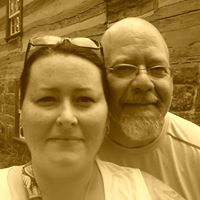 Stephanie Moyer Photo 11