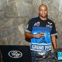 Michael Grayson Photo 19