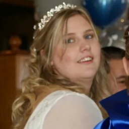 Claire Thompson Photo 16 Claire Thompson Photo 16