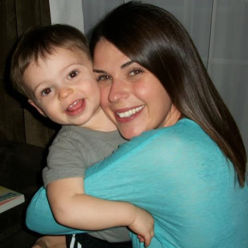 Amanda Dean Photo 15