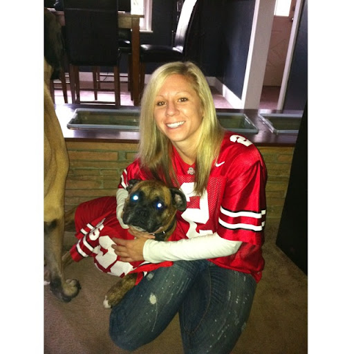 Sara Snyder Photo 33