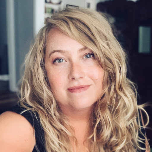 Kristin Morris Photo 40