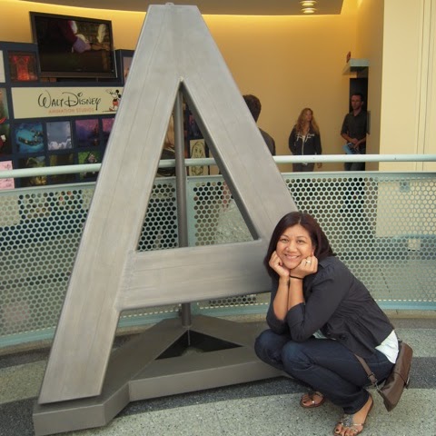 Aimee Phillips Photo 36