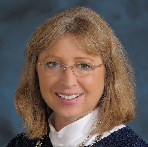 Denise Meek Photo 13