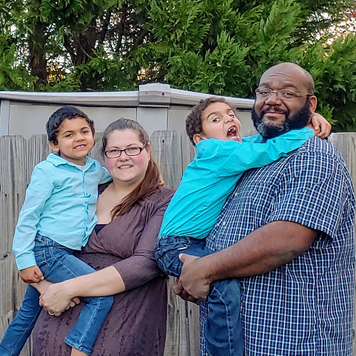 Stephanie Lindsey Photo 13