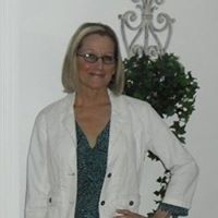 Michele Meade Photo 12