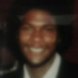 Anthony Garrett Photo 13