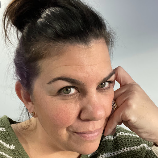 Shannon Biggs Photo 36