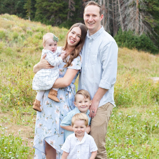 Lydia Morris Photo 8