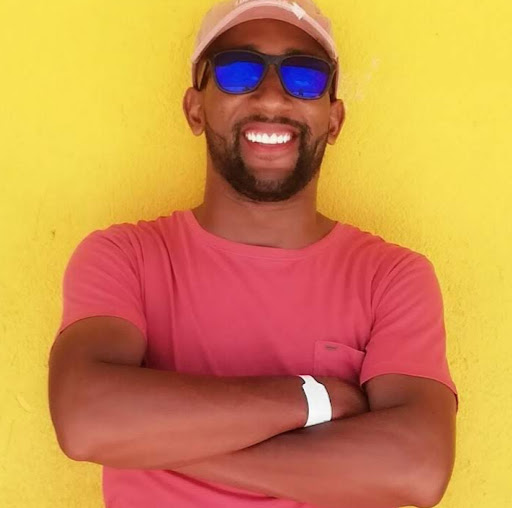 Carlos Castillo Photo 16