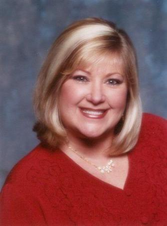 Lisa Rowe Photo 23