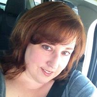 Jennifer Welch Photo 26
