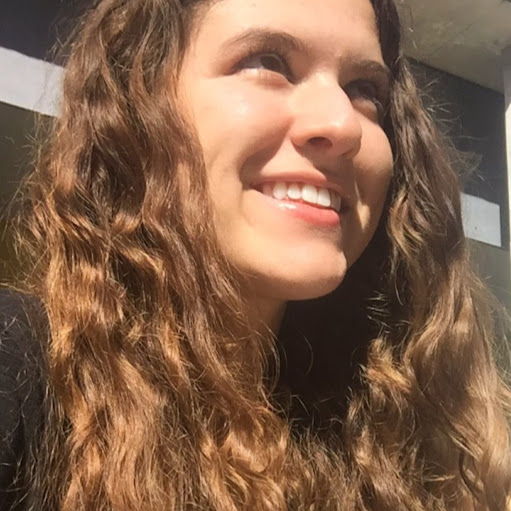 Julia Glass Photo 24