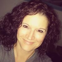 Denise Griffith Photo 35