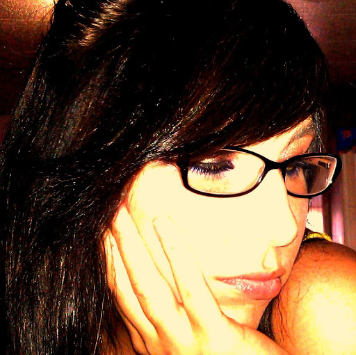 Kristin Roberts Photo 8