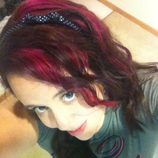 Samantha Sharp Photo 16