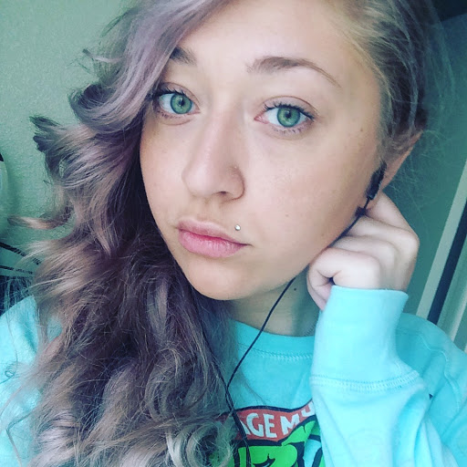 Alyssa Roman Photo 6